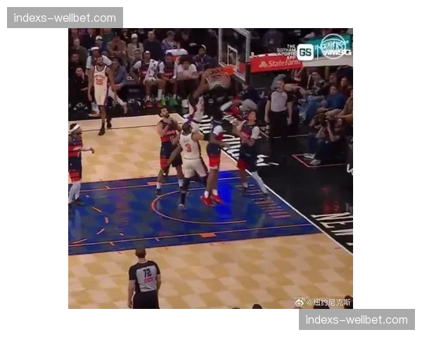 尼克斯防守效率112.3联盟第七，罗宾逊攻防两端状态下滑明显